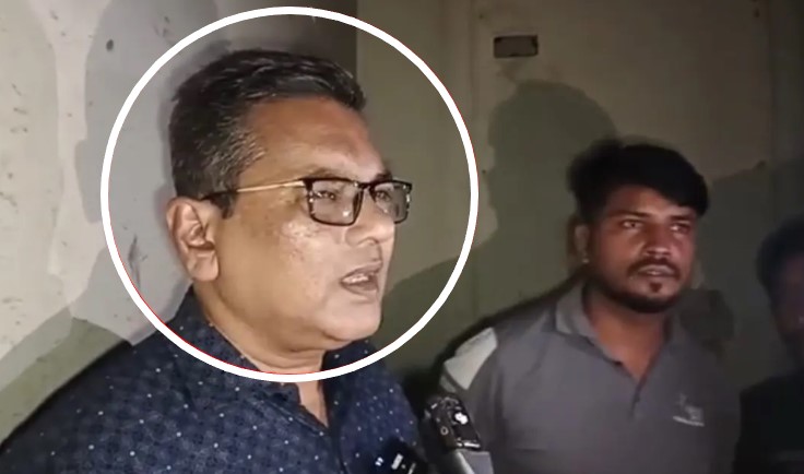 আ.লীগ কার্যালয় থেকে জনতার হাতে কর্মী আটক