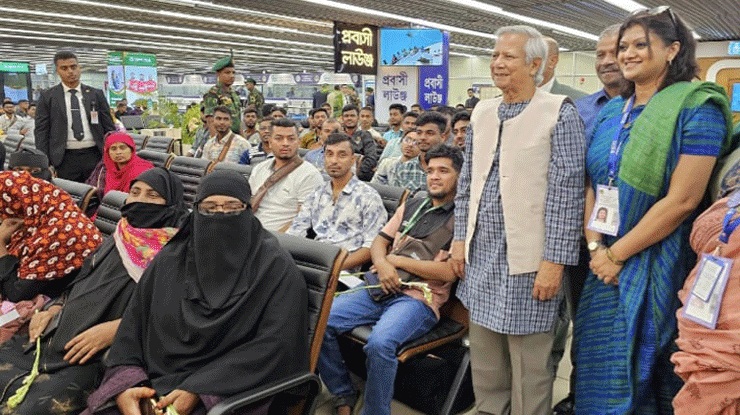 বিমানবন্দরে প্রবাসীদের জন্য বিশেষ লাউঞ্জ উদ্বোধন