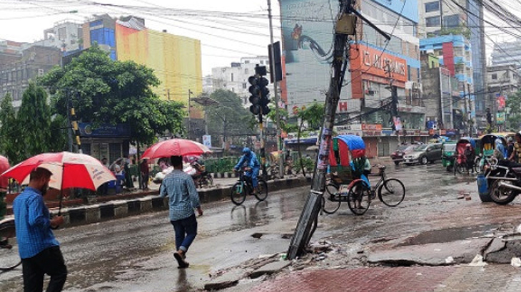 বৃষ্টিতে ঢাকার বায়ুর মানের উন্নতি