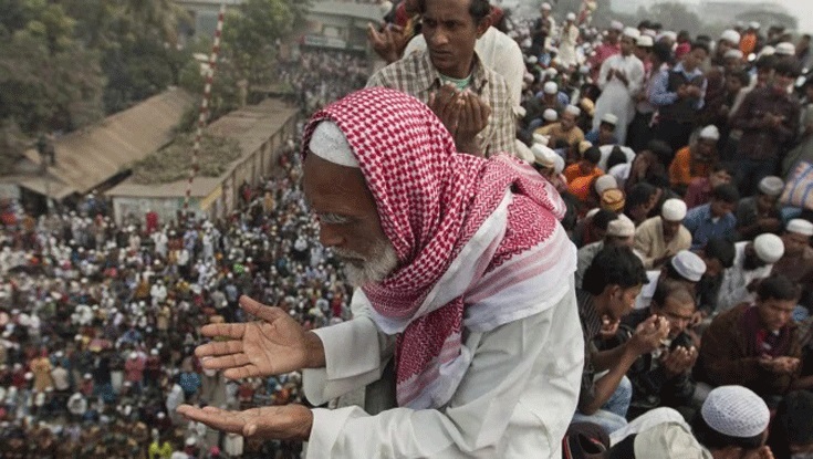 আখেরি মোনাজাতে শেষ বিশ্ব ইজতেমার প্রথম ধাপ