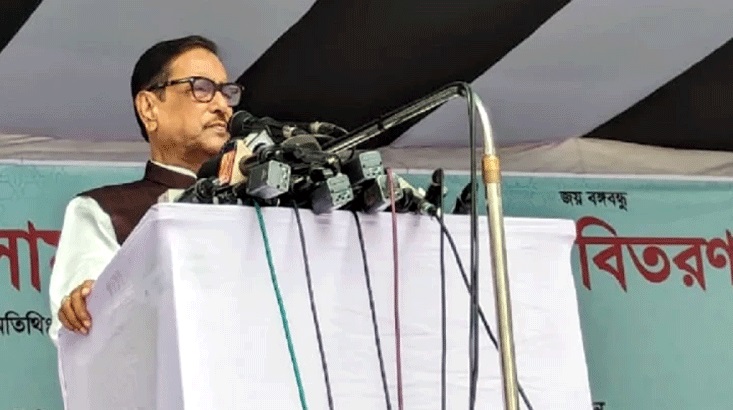 ‘বিএনপি ইফতার পার্টি করে, আ.লীগ ইফতার বিতরণ করে’