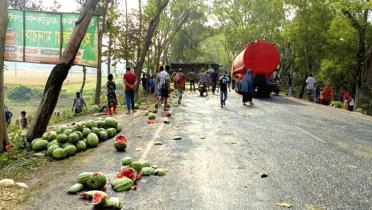 ট্রাক-মোটরসাইকেল-অটোরিকশার ত্রিমুখী সংঘর্ষে নিহত ২