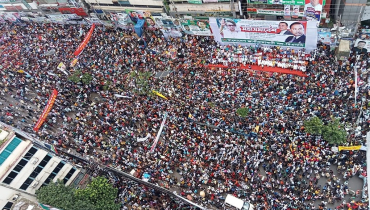 একদফা দাবিতে নয়াপল্টনে মহাসমাবেশ চলছে