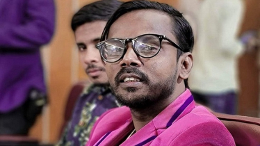 হিরো আলম হঠাৎ নির্বাচন থেকে সরে গেলেন