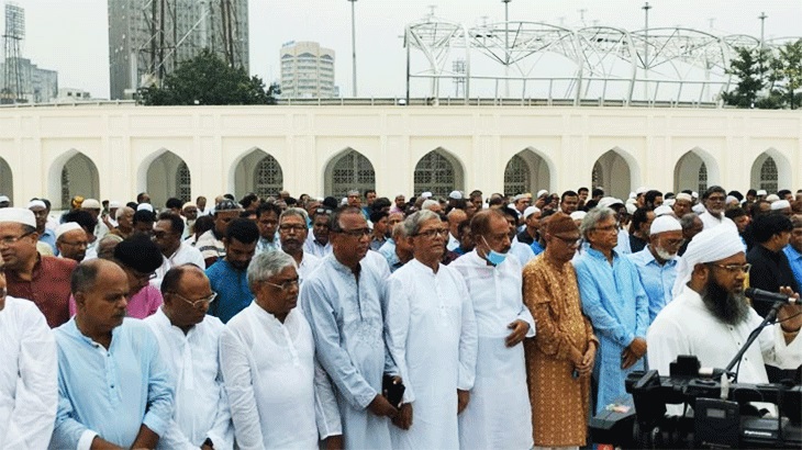 সিরাজুল আলম খানের জানাযায় মানুষের ঢল