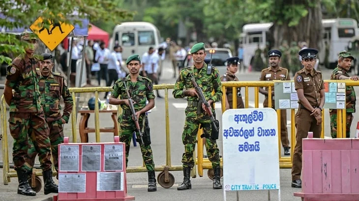 শ্রীলঙ্কায় ভোট গণনার মধ্যে কারফিউ জারি