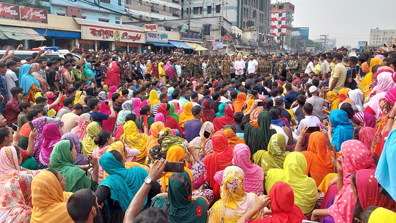 গাজীপুরে ১৩ কারখানা বন্ধ ঘোষণা