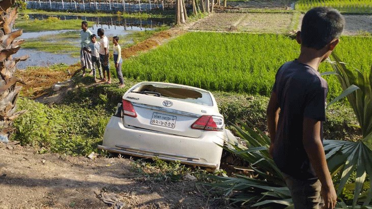 প্রাইভেটকার-অটোভ্যান মুখোমুখি সংঘর্ষ, বৃদ্ধসহ নিহত ২