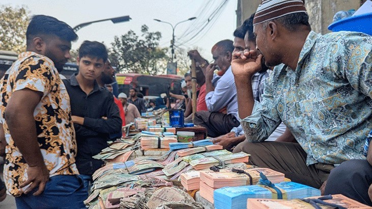 নতুন টাকার সংকট, খোলাবাজারে বেড়েছে দাম