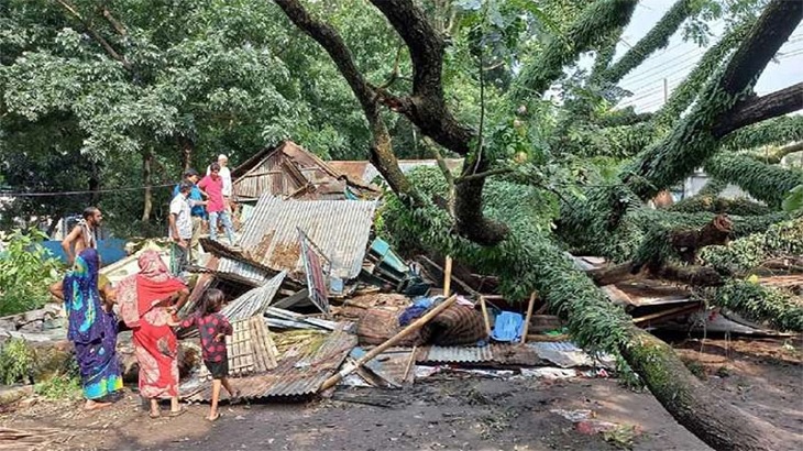 ঘূর্ণিঝড়ে কী করবেন আর কী করবেন না