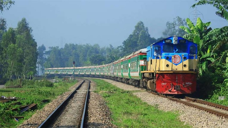 উত্তরবঙ্গের ট্রেনযাত্রীদের জন্য দুঃসংবাদ