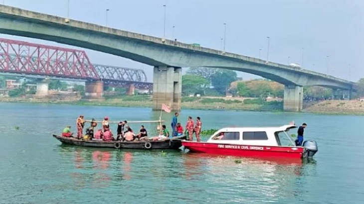 মেঘনা নদীতে নিহত বেড়ে ৩, নিখোঁজ ৮